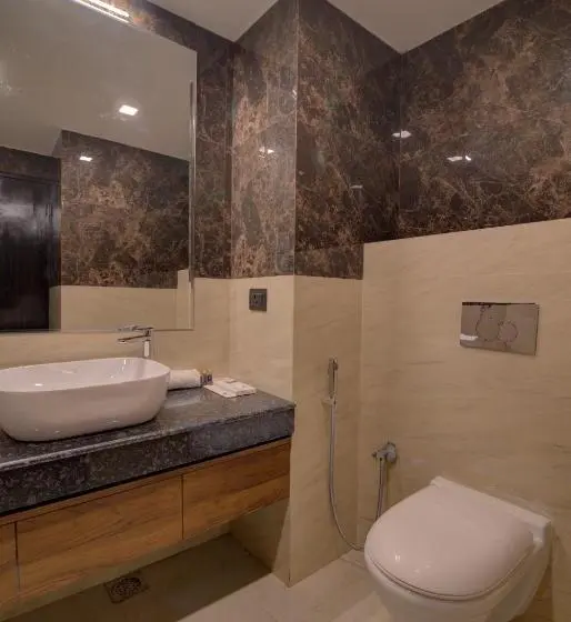 スイート, Comfort Inn Karnal