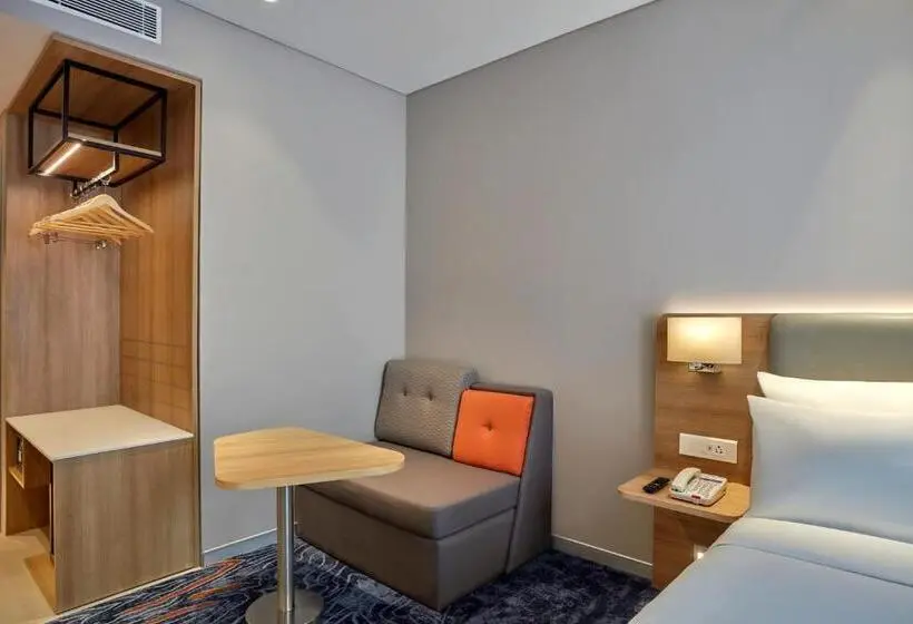 身障者適用スタンダードルーム, Holiday Inn Express Bengaluru Bommasandra, An Ihg
