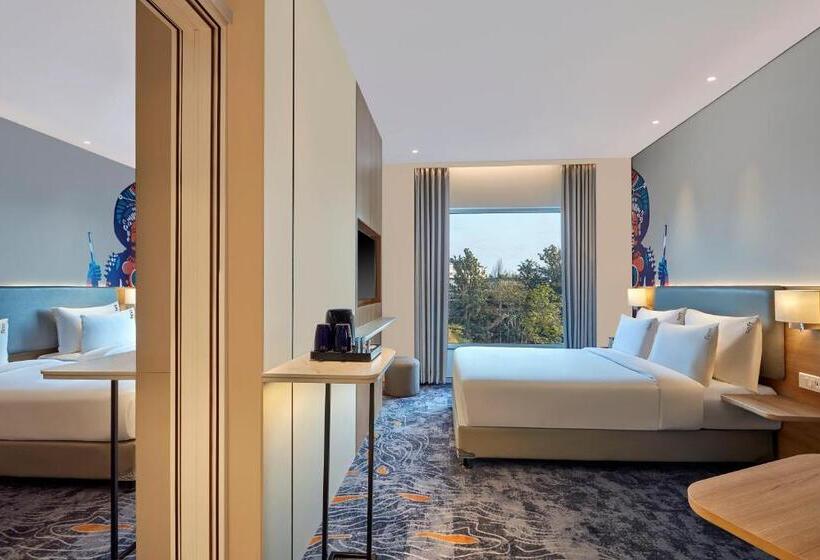 חדר סטנדרט מותאם לאדם עם מוגבלויות, Holiday Inn Express Bengaluru Bommasandra, An Ihg