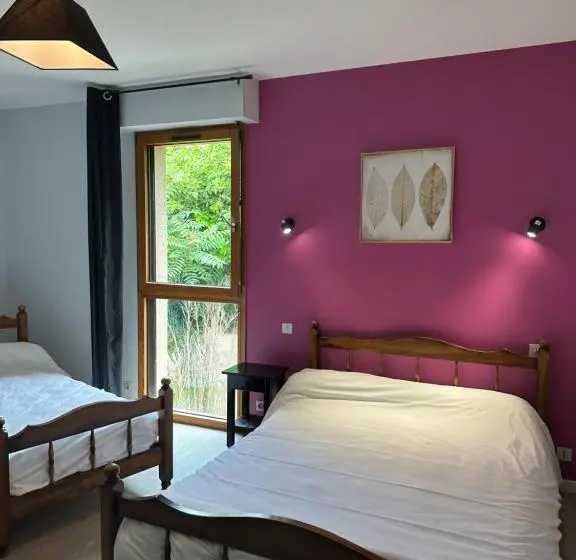 Standard Kolmen Hengen Huone, Hôtel Foulquier