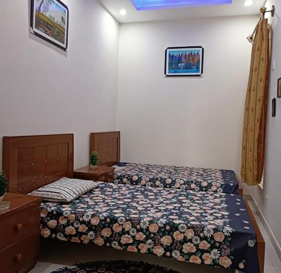 اتاق استاندارد با سرویس بهداشتی مشترک, Islamabad Comfort Homes