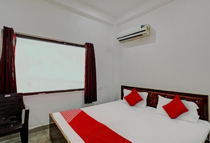 Трехместный Номер Классика, Oyo Flagship 81426 Happy Guest House