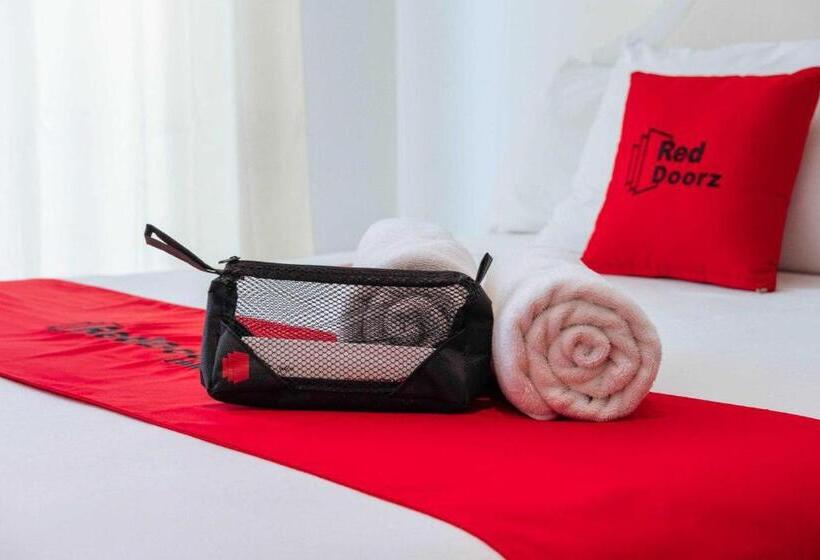 Номер Стандарт, Reddoorz Syariah Near Kantor Pajak Telanaipura Jambi