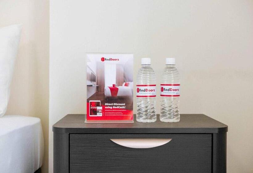 غرفة قياسية, Reddoorz Syariah Near Kantor Pajak Telanaipura Jambi