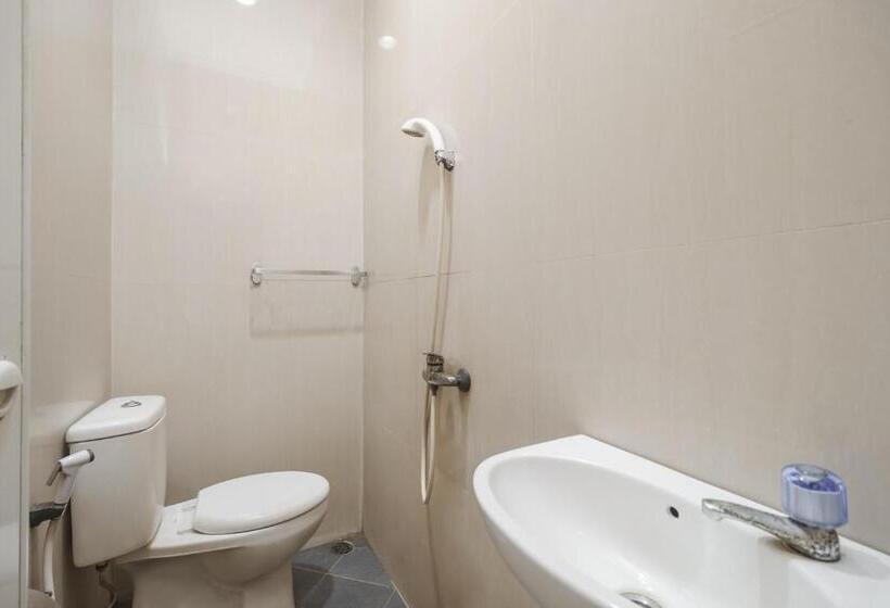 Номер Стандарт, Reddoorz Syariah Near Kantor Pajak Telanaipura Jambi