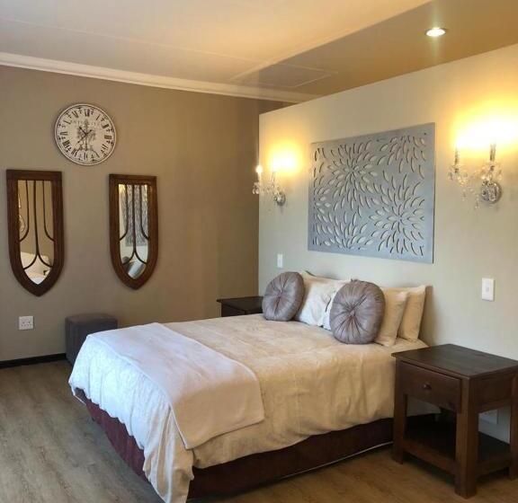 חדר סטנדרט, The Water Wheel