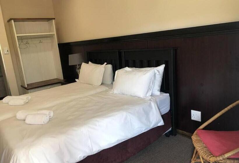 חדר סטנדרט, The Water Wheel