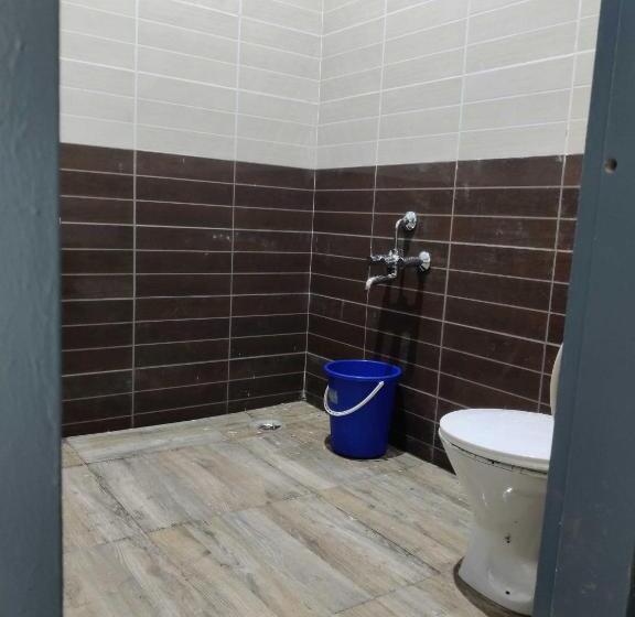 트리플 클래식 룸, Oyo Hotel Andaaz Residnecy