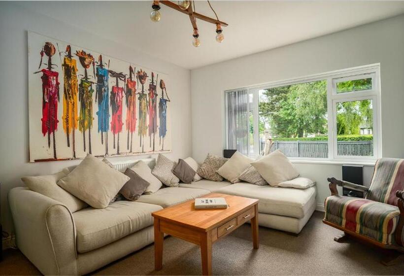 Camera Standard Vista Giardino, No.18