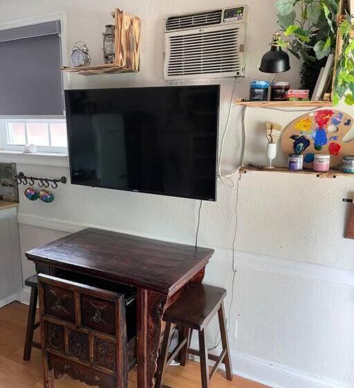 דירת חדר, The Cozy Villa Private Parking