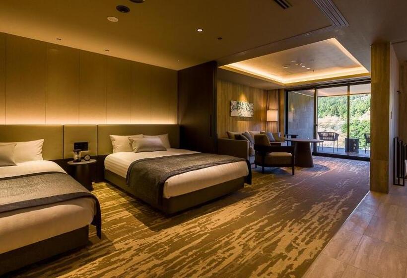 غرفة قياسية مزوَّدة بتراس, Kinugawa Keisui