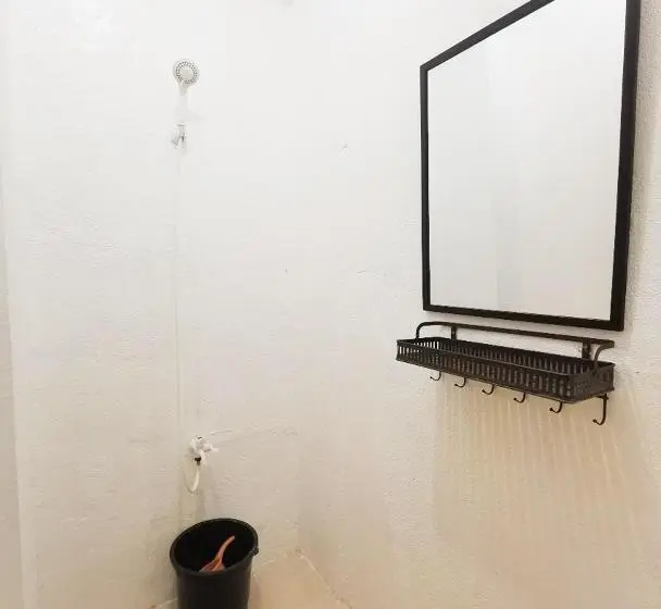 Chambre Familiale Salle de Bains Commune, Seaside Hostel Malapascua