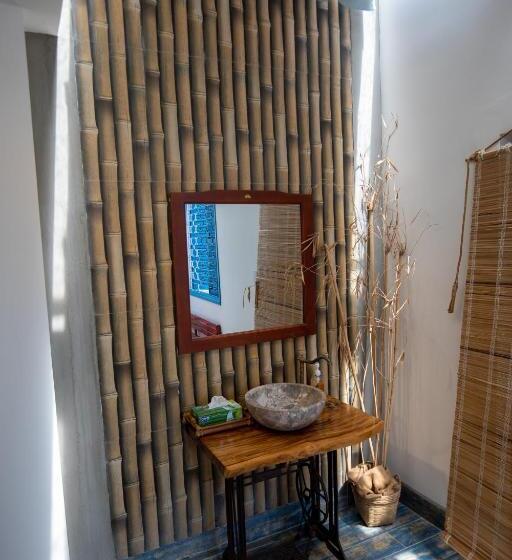 Standard Room with Terrace, Vungtau Surf Hostel