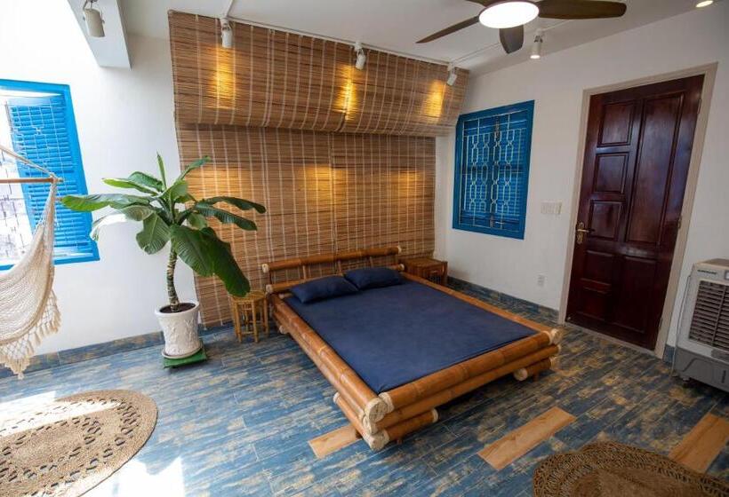 Standard Room with Terrace, Vungtau Surf Hostel