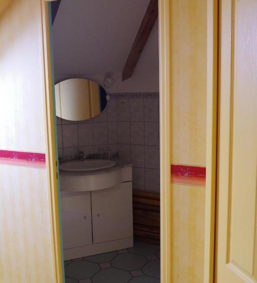 Номер Стандарт Совместная Ванная, Family Delcour