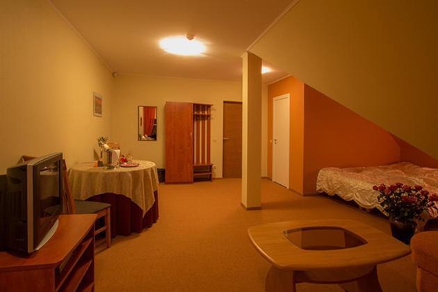 اتاق لوکس, Guesthouse četri Vēji