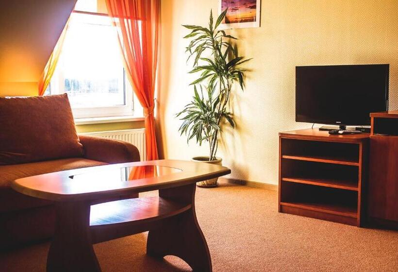 اتاق لوکس, Guesthouse četri Vēji