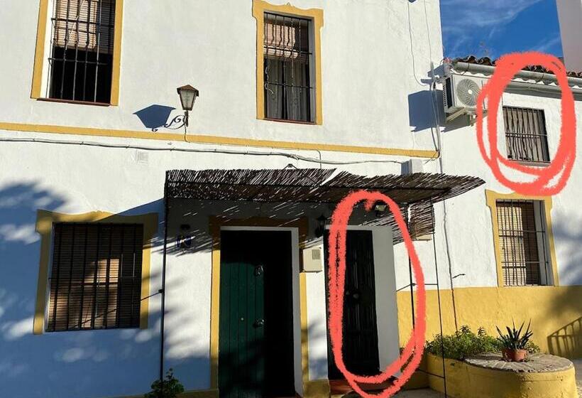 スタンダードルーム, La Buhardilla De Torrecillas