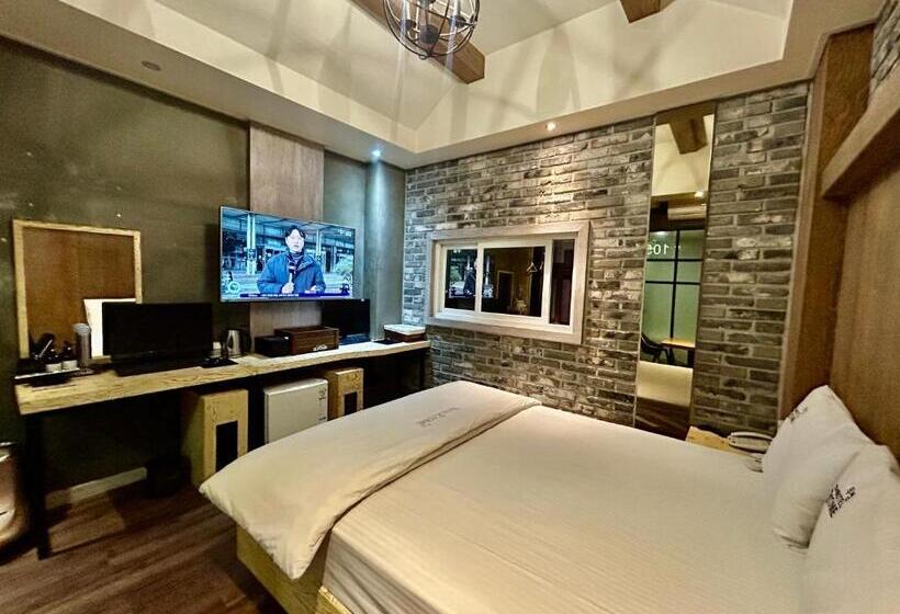 اتاق لوکس, 2some Motel