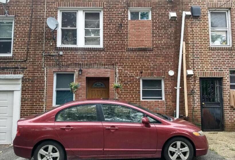 سوییت لوکس, Cozy Ground Floor Rooms At The Heart Of Jackson Heights