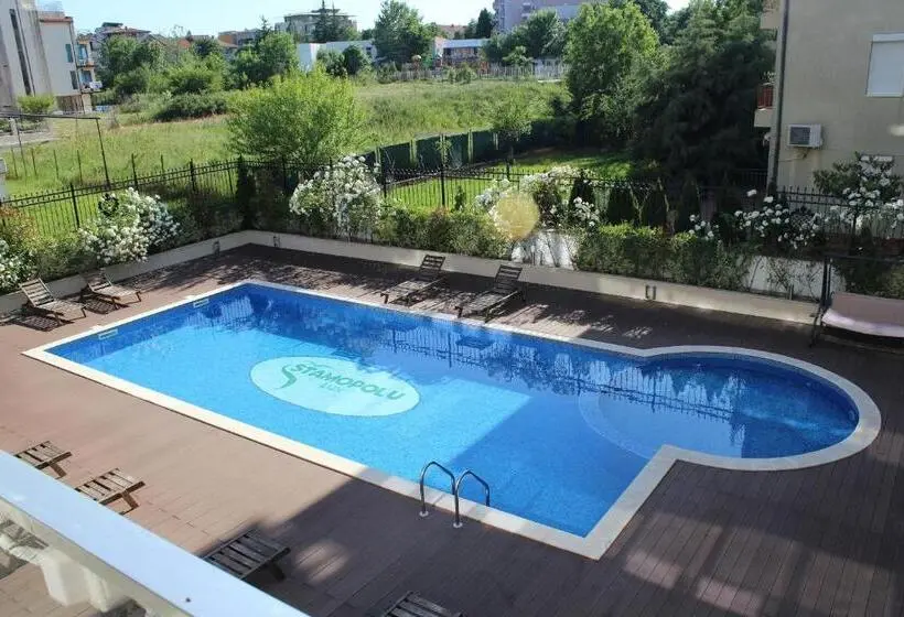 海の見える1ベッドルームアパートメント, Private Apartments Stamopolu Lux
