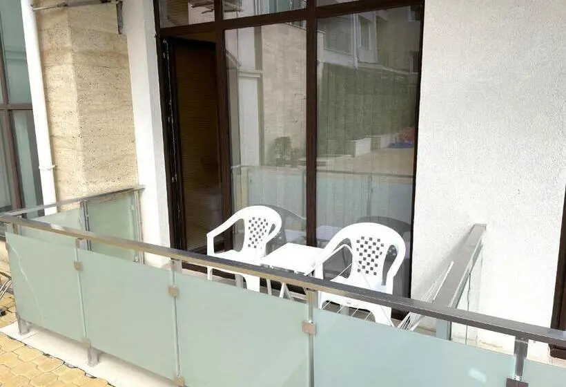 エコノミールーム, Private Apartments Stamopolu Lux