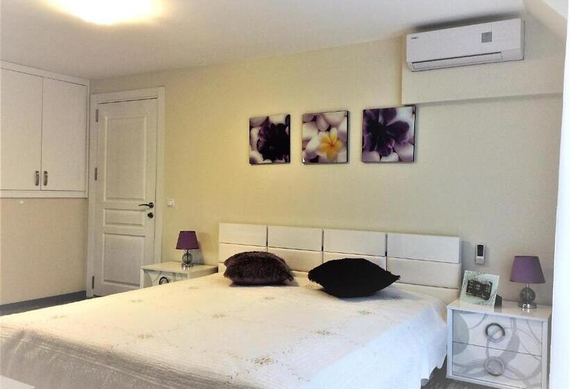 דירת חדר, Private Apartments Stamopolu Lux