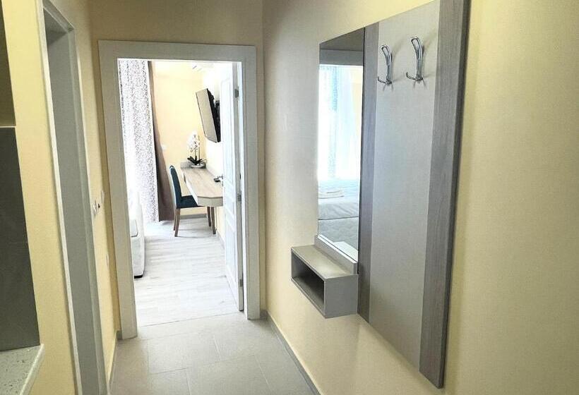 اتاق لوکس با چشمانداز دریا, Sea View Apartment Free Parking