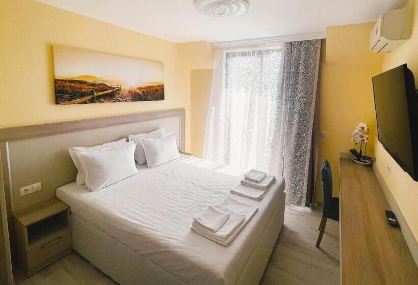 اتاق لوکس با چشمانداز دریا, Sea View Apartment Free Parking