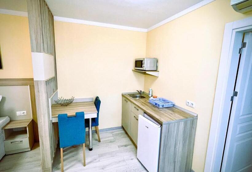 Quarto Triplo Deluxe Vista Mar, Sea View Apartment Free Parking