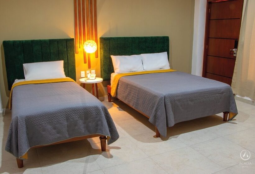 غرفة قياسية ثلاثية, Acacia