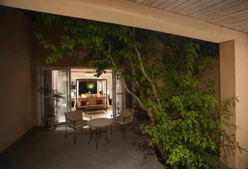 Deluxe-villa 1 Makuuhuone, Brij Bageecha Jaipur   Private Villas With Plunge Pools
