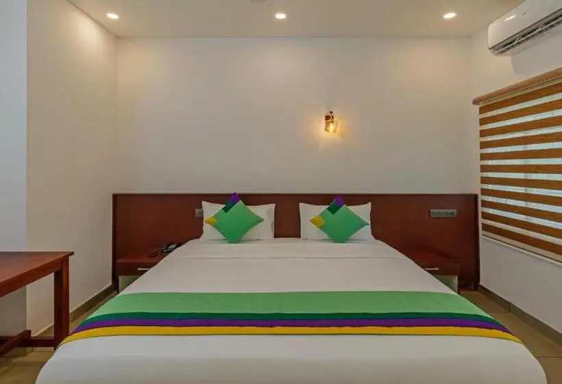 Superior-huone, Treebo Amigos Residency