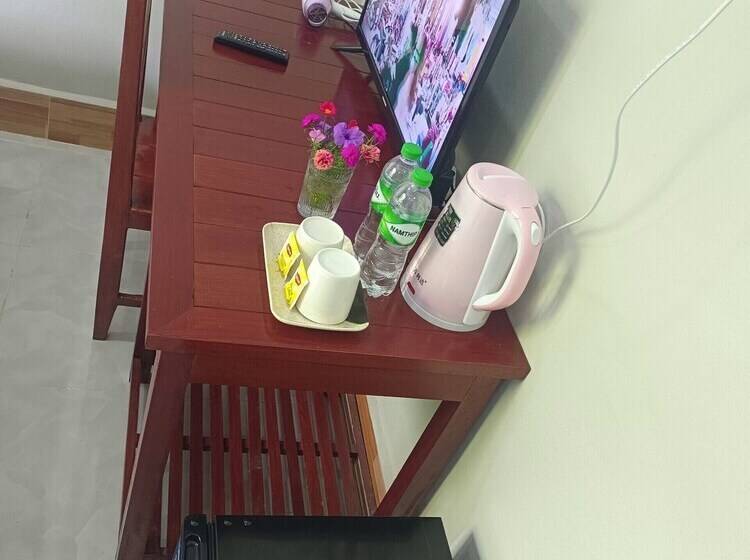 デラックスルーム, Vang Vieng Champa