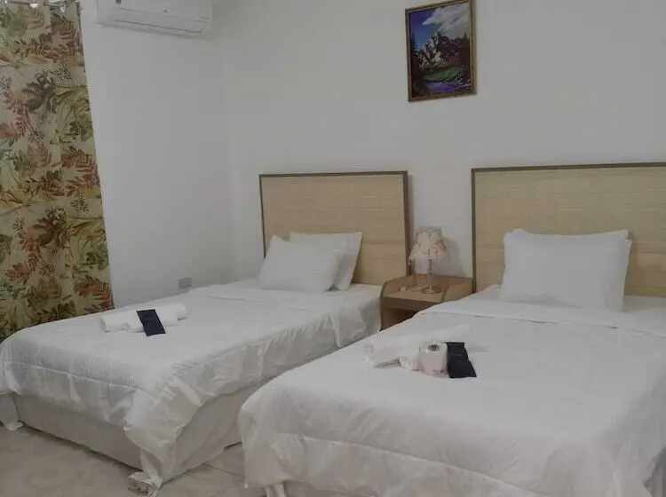 Standard-huone, Grand Hotel Clark