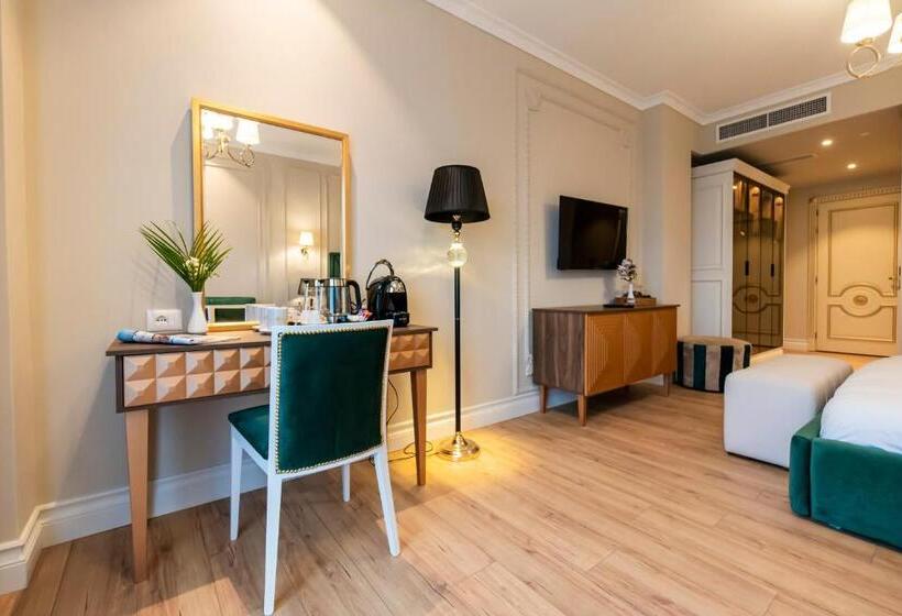 חדר דלוקס לשלושה, Diamma Resort Conference & Spa