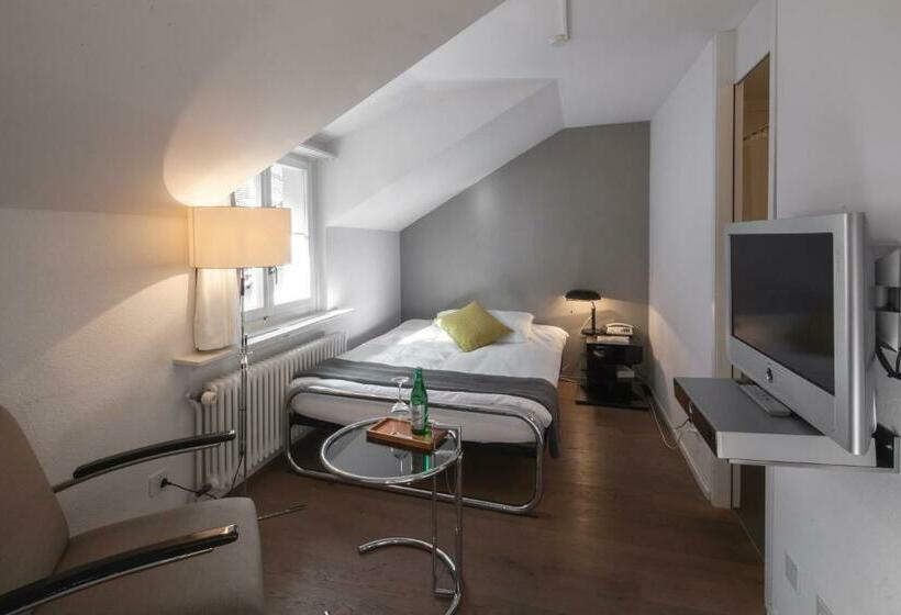 اتاق کلاسیک یک تخته, Baseltor Hotel & Restaurant