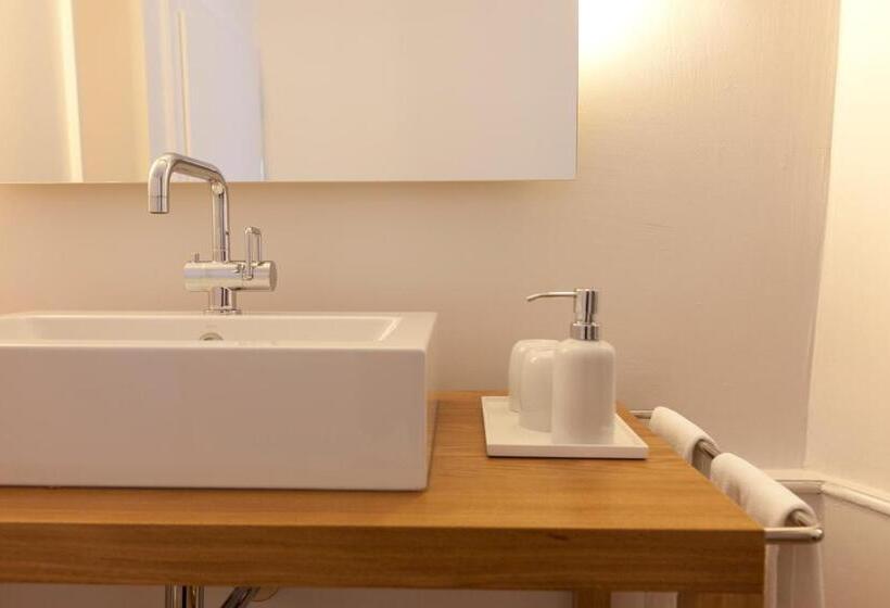 اتاق سوپریور, Baseltor Hotel & Restaurant