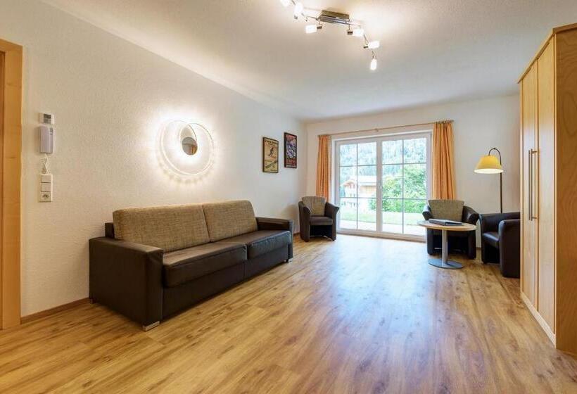 آپارتمان 1 خوابه با چشم‌انداز باغ, Apart La Vita