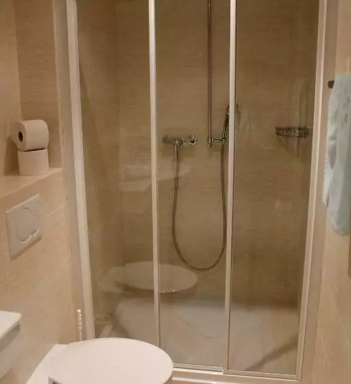 Habitación Estàndard Individual, Astoria