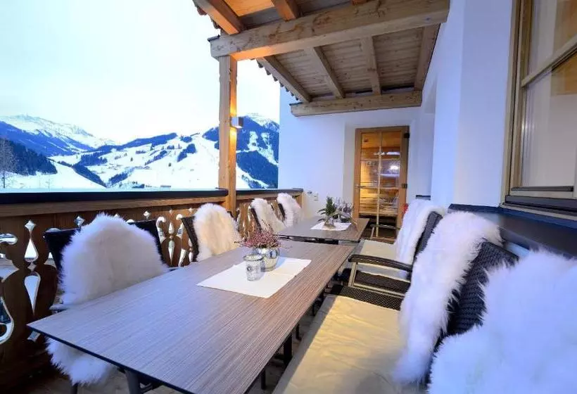 １ベッドルームのデラックスアパートメント, Bachgut   Das Resort Am Berg