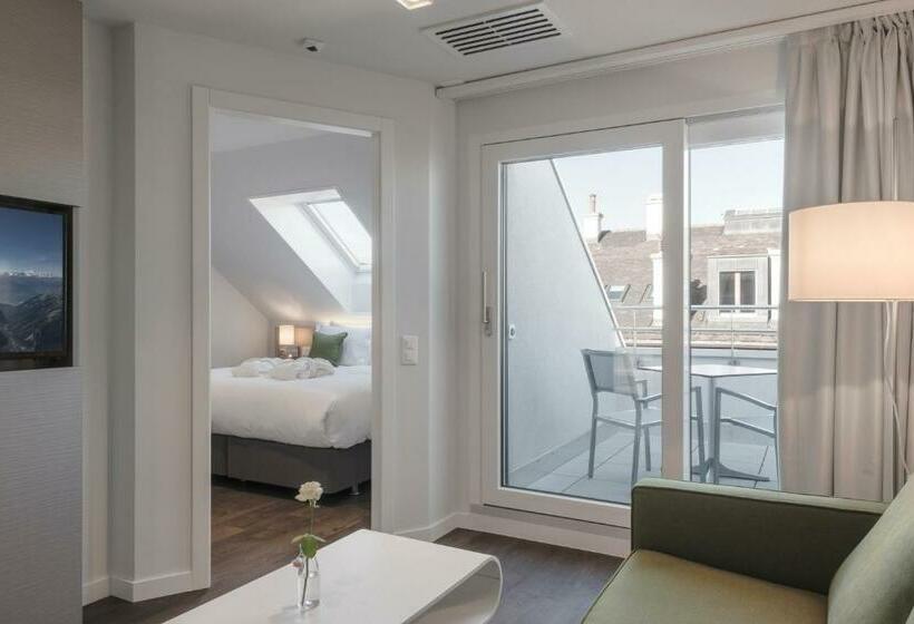 Апартаменты 1 Спальня с Террасой, Base Nyon