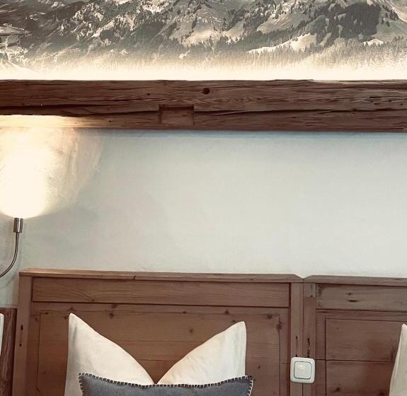 اتاق استاندارد با بالکن, Pension Kreuzeck   Dein Glücksplatz Am Lech