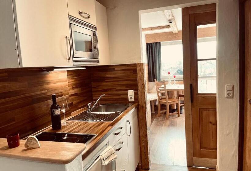 חדר סטנדרט עם מרפסת, Pension Kreuzeck   Dein Glücksplatz Am Lech