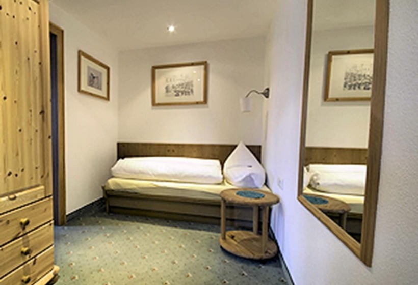 חדר משפחתי, Gästehaus Hackl