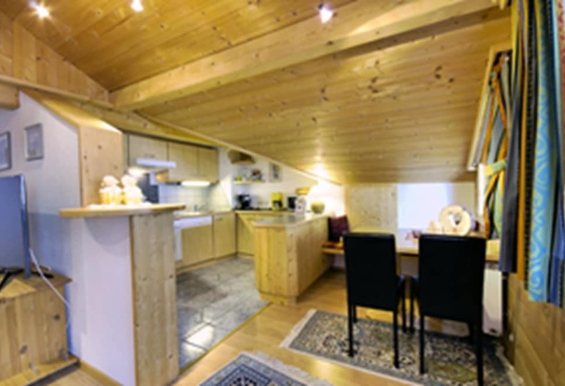 דירת חדר, Gästehaus Hackl