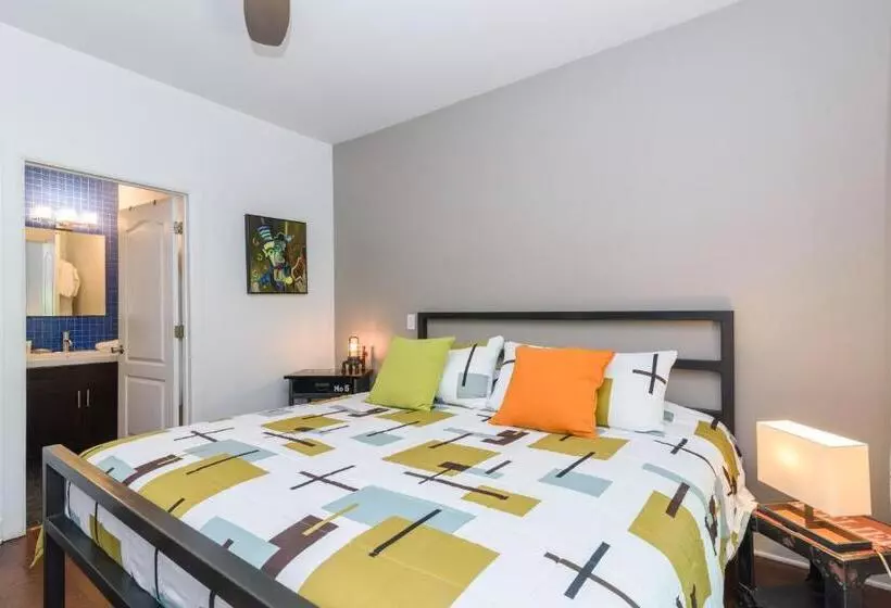 キングサイズベッドのスタンダードルーム, House 5863  Chicago S Premier Bed And Breakfast