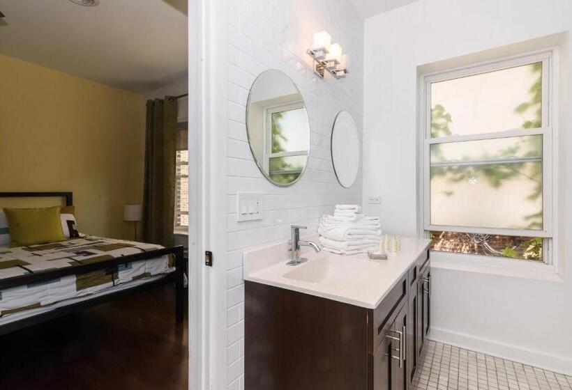 غرفة قياسية, House 5863  Chicago S Premier Bed And Breakfast
