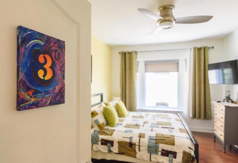 غرفة قياسية, House 5863  Chicago S Premier Bed And Breakfast