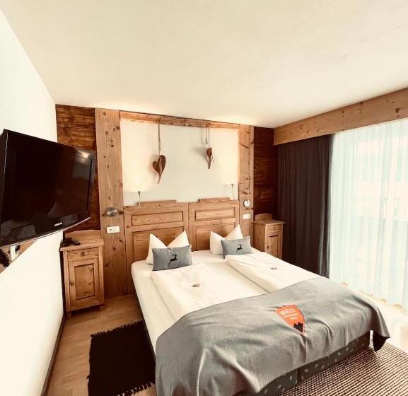Номер Стандарт с Балконом, Pension Kreuzeck   Dein Glücksplatz Am Lech